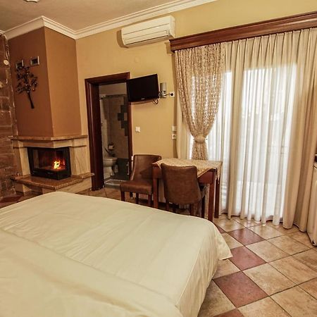 Káto Loutrákion Kallinikos Guesthouse מראה חיצוני תמונה